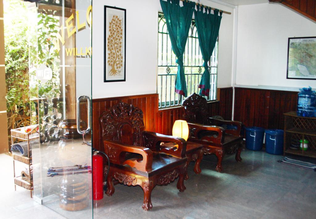 Firefly Guesthouse - The Berlin Angkor Siem Reap Ngoại thất bức ảnh