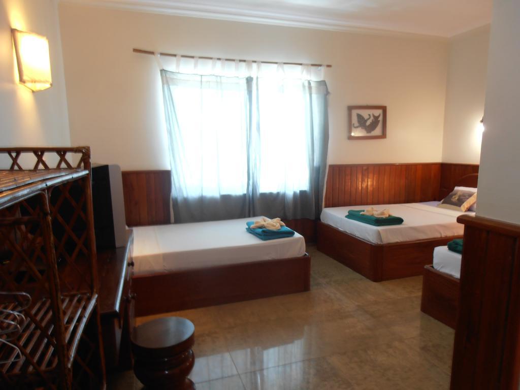 Firefly Guesthouse - The Berlin Angkor Siem Reap Ngoại thất bức ảnh