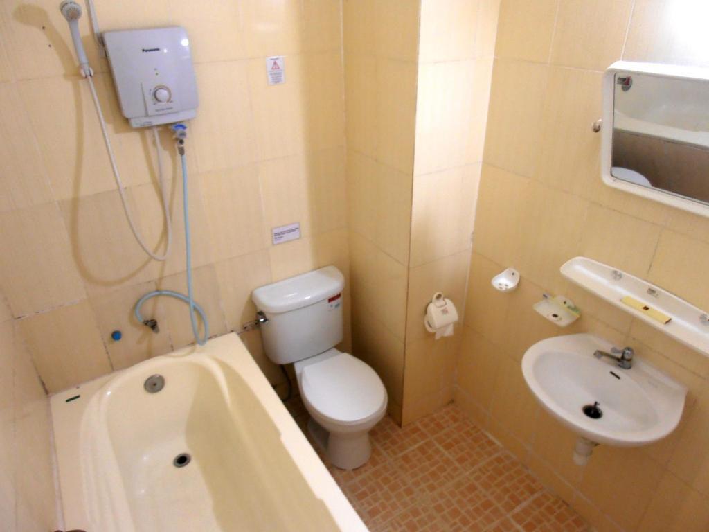 Firefly Guesthouse - The Berlin Angkor Siem Reap Phòng bức ảnh