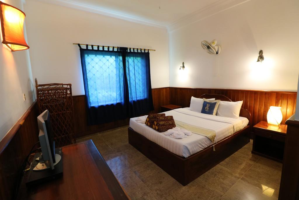 Firefly Guesthouse - The Berlin Angkor Siem Reap Ngoại thất bức ảnh