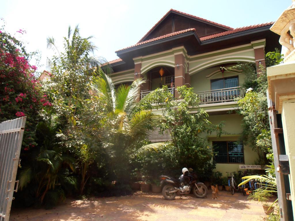 Firefly Guesthouse - The Berlin Angkor Siem Reap Ngoại thất bức ảnh