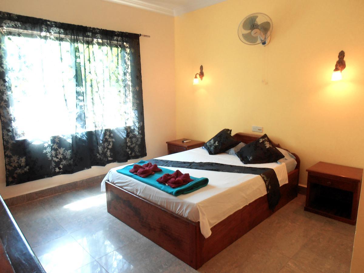 Firefly Guesthouse - The Berlin Angkor Siem Reap Ngoại thất bức ảnh