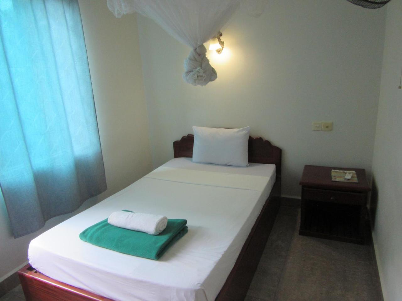 Firefly Guesthouse - The Berlin Angkor Siem Reap Ngoại thất bức ảnh